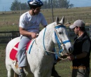 Equinoterapia: Mauro en su caballo con el Prof. Gustavo Terra