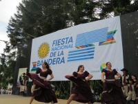 Fiesta Nacional de la Bandera, el escenario.